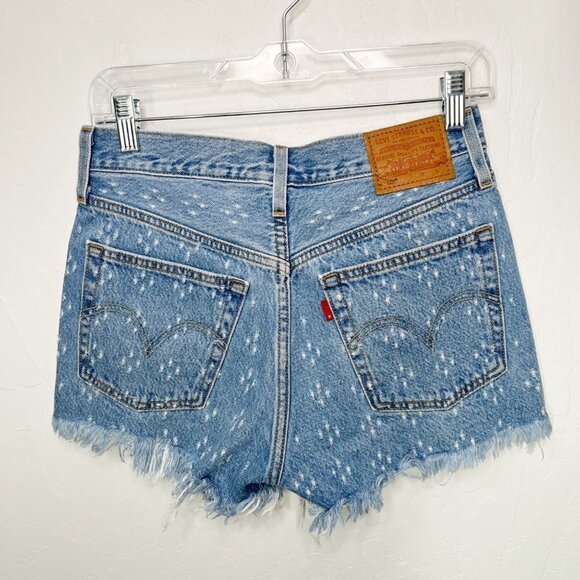 Levi's 501 Premium quality Button fly shorts Size 25 Distressed Dottie Blues - Picture 7 of 10